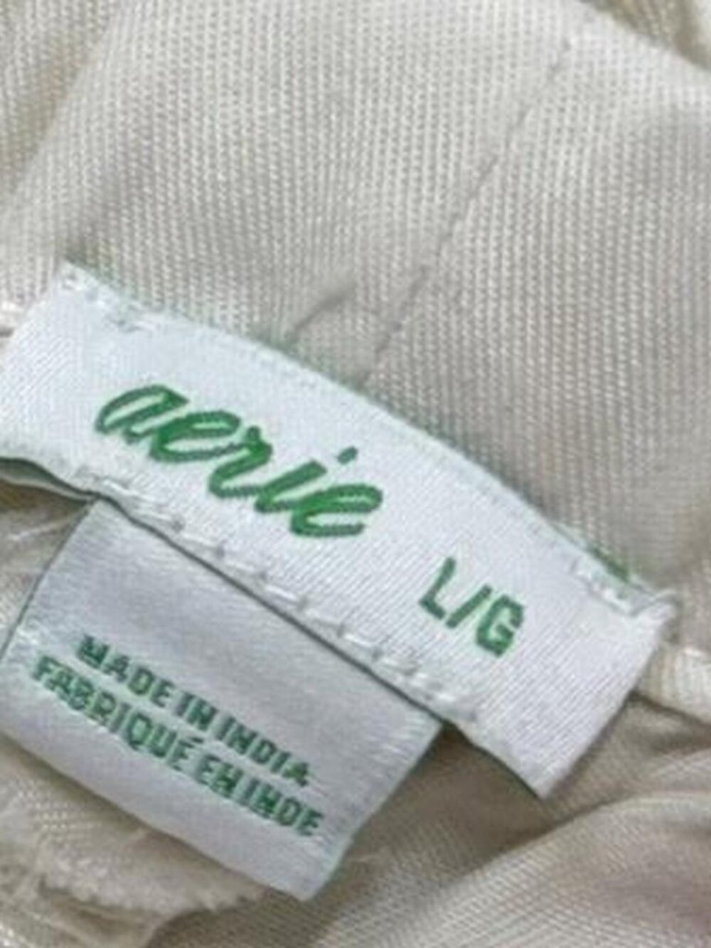 Aerie cream shorts - Picture 3 of 5